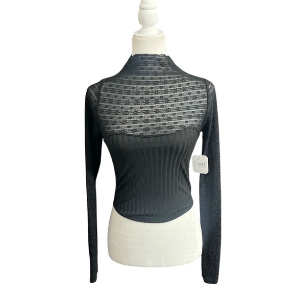 Altar'd State Tops - Whimsy Goth Lace Ribbed Crop Top Sz Small Black NWT Altar'd State Dark Romantic